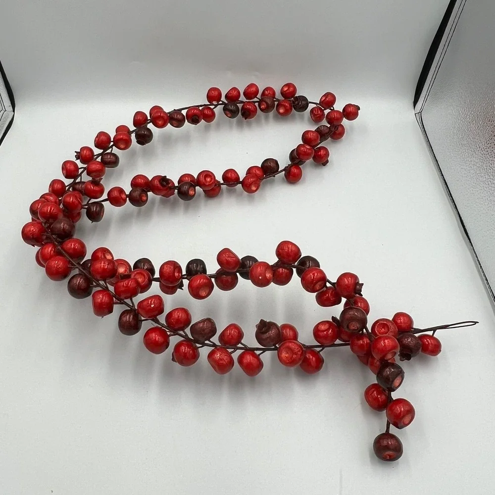 Berry Garland Unisex 6ft Red NWOT Faux Pomegranate Holiday Decor